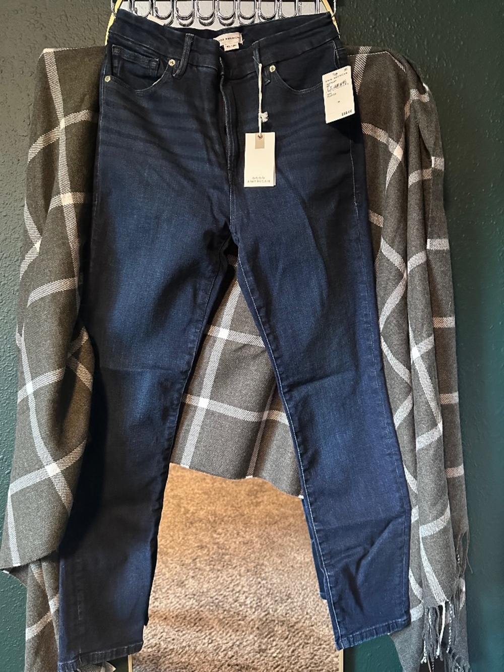 Good American Good Legs Jeans Sz 10 29in inseam, in Blue 224 Rinse.